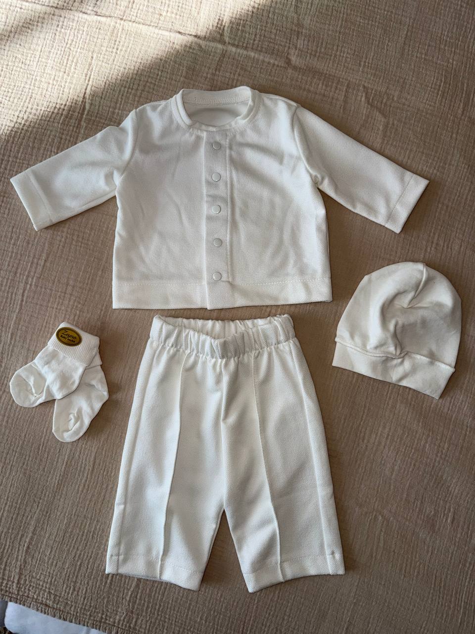 Classic White Baby Set – Cardigan, Pants, Hat & Socks - Size 56 EU (newborn)